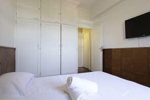 Departamento, 3 habitaciones | 3 habitaciones, escritorio, tabla de planchar con plancha y wifi gratis