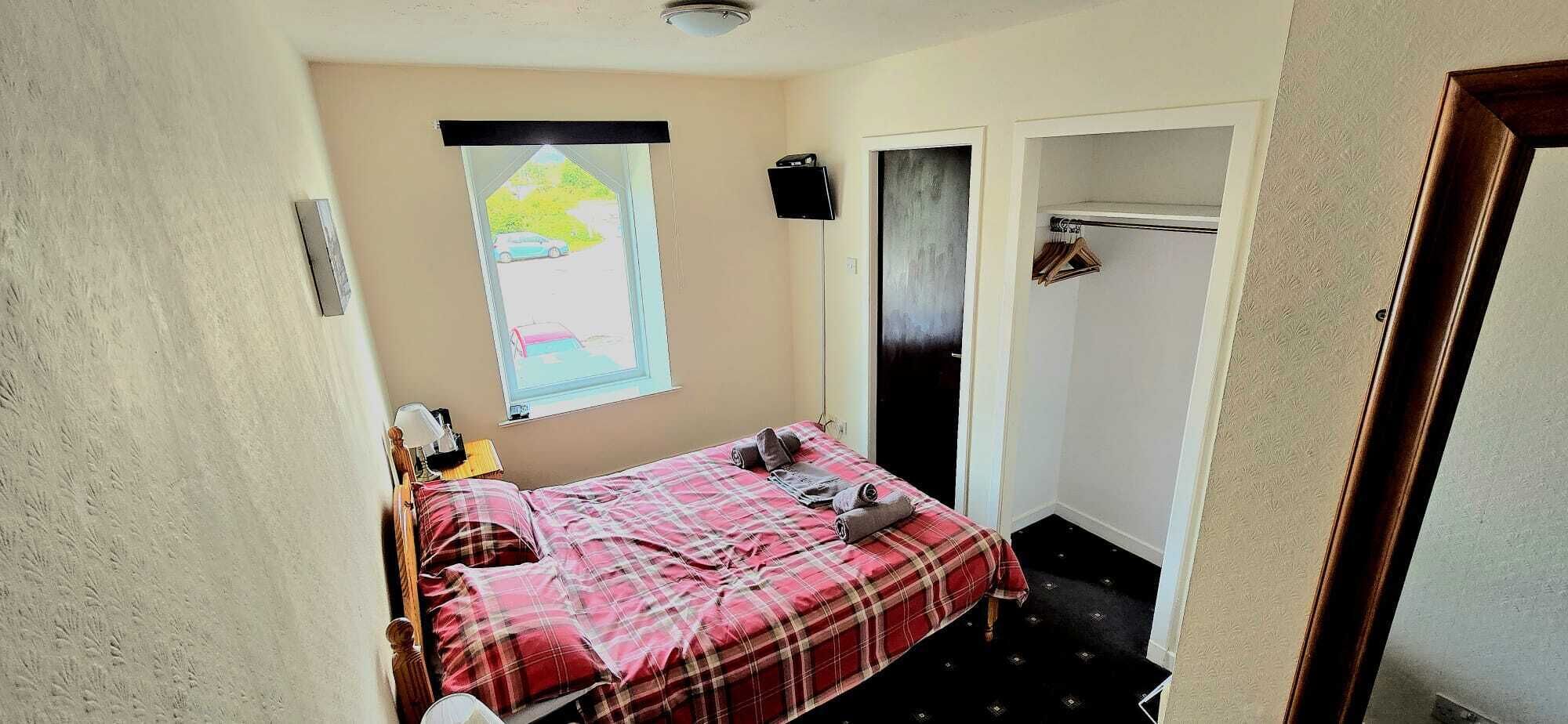 standard double room | 1 bedroom, individually decorated, individually furnished