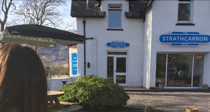 Strathcarron Hotel