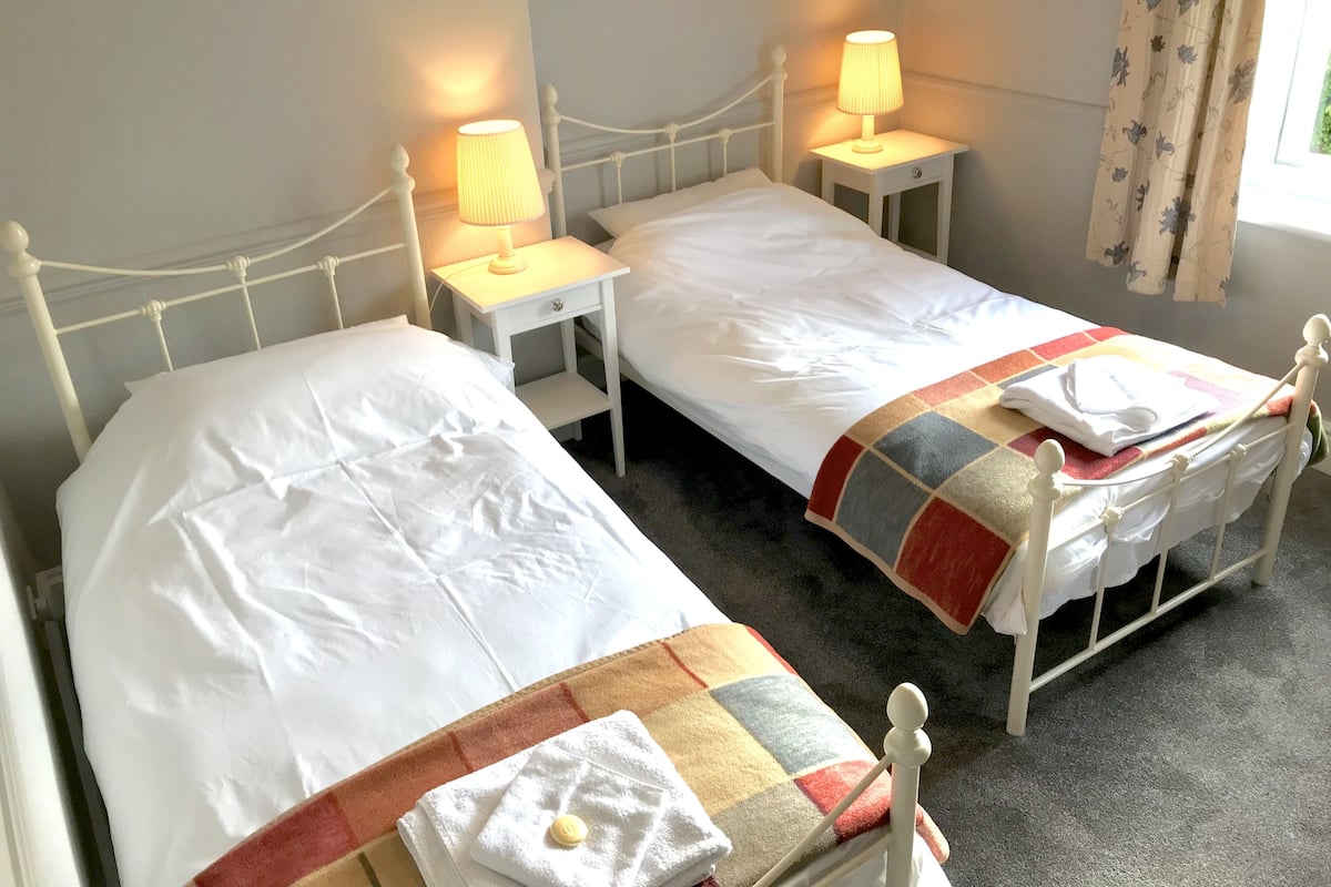 Deluxe Twin Room, Ensuite (Twin) | WiFi