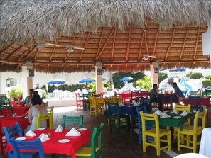 Breakfast (USD 10 per person) - Condo Delfin (Manzanillo)
