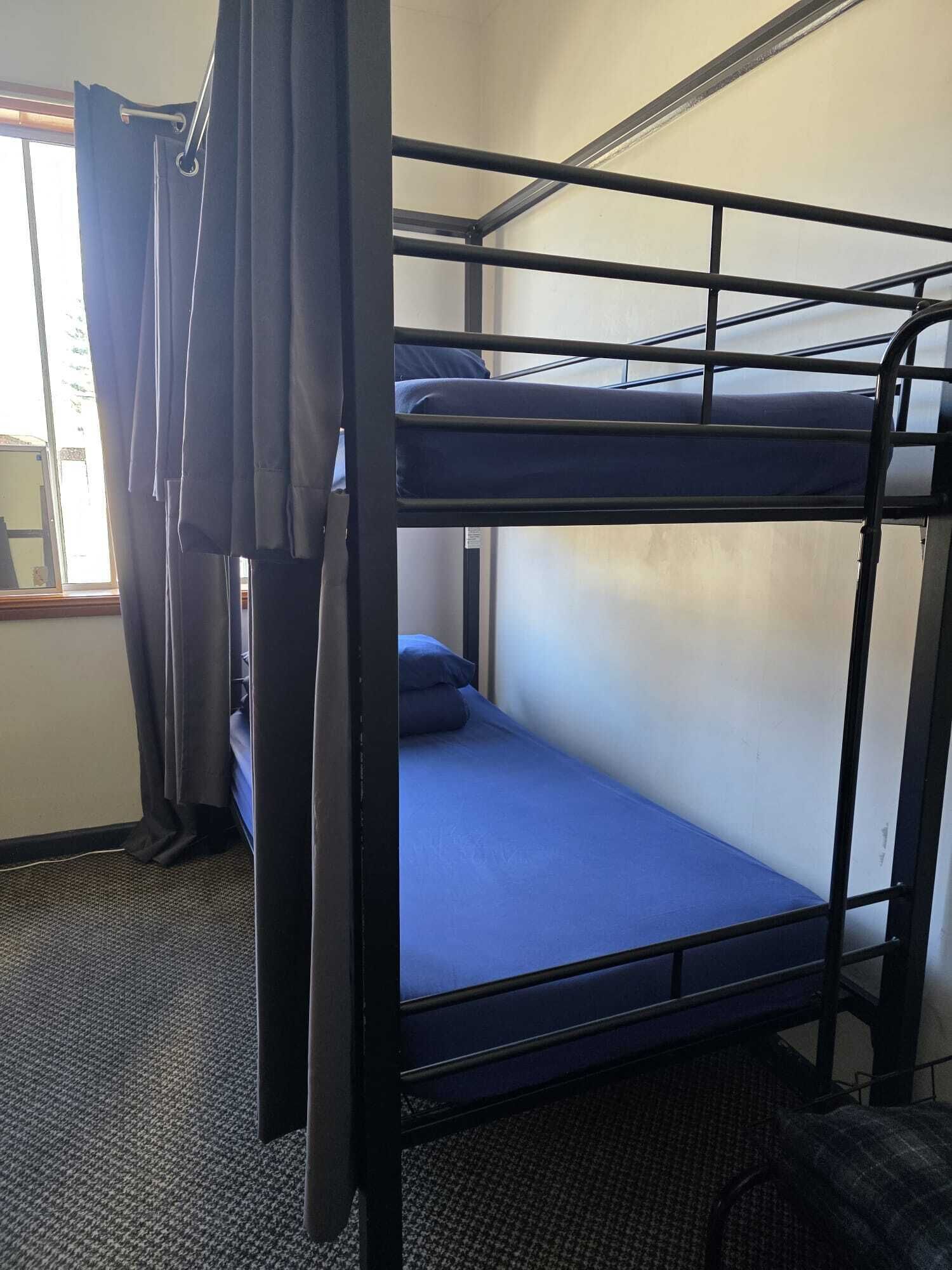 スタンダード 共同ドミトリー 女性限定 (4 Bed) | WiFi (無料)