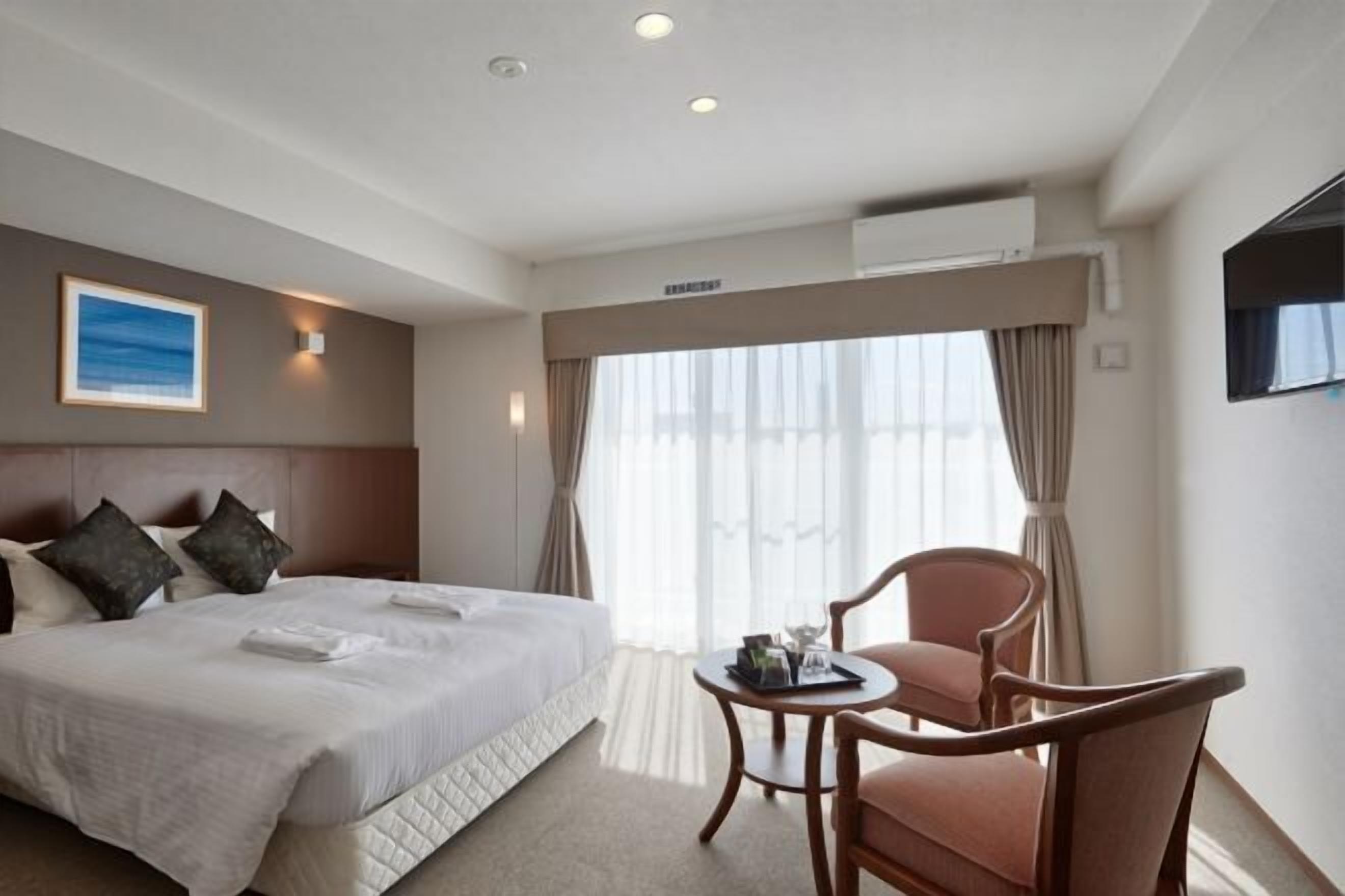 Rideaux occultants, Wi-Fi gratuit, draps fournis