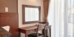 (Condominium Type) Twin Room A | Blackout drapes, free WiFi, bed sheets, wheelchair access - Creass Hotel TSUBOGAWA Marche (Naha)
