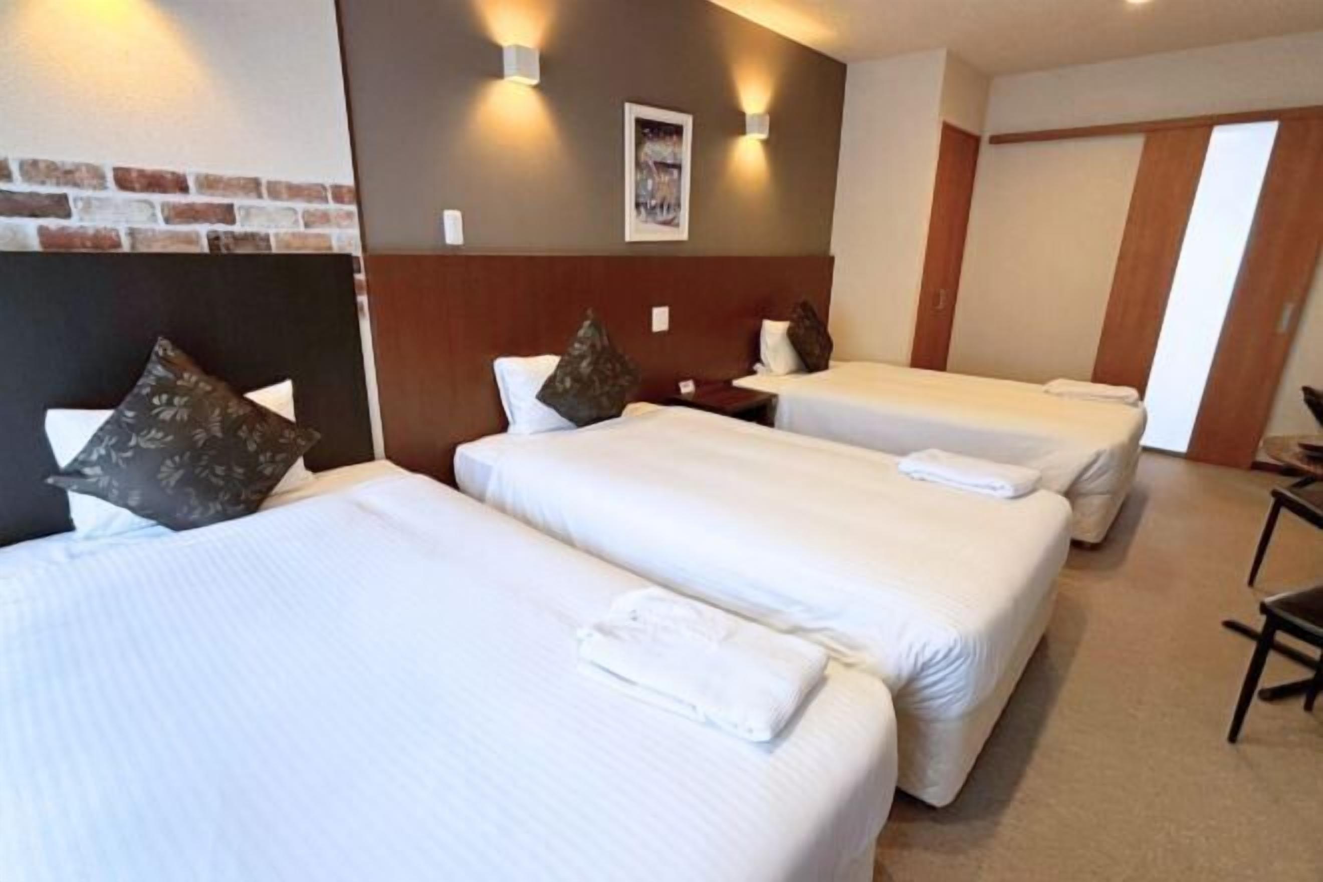 Rideaux occultants, Wi-Fi gratuit, draps fournis