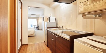 雙床房 (Condominium Type, A) | 私人廚房 | 微波爐