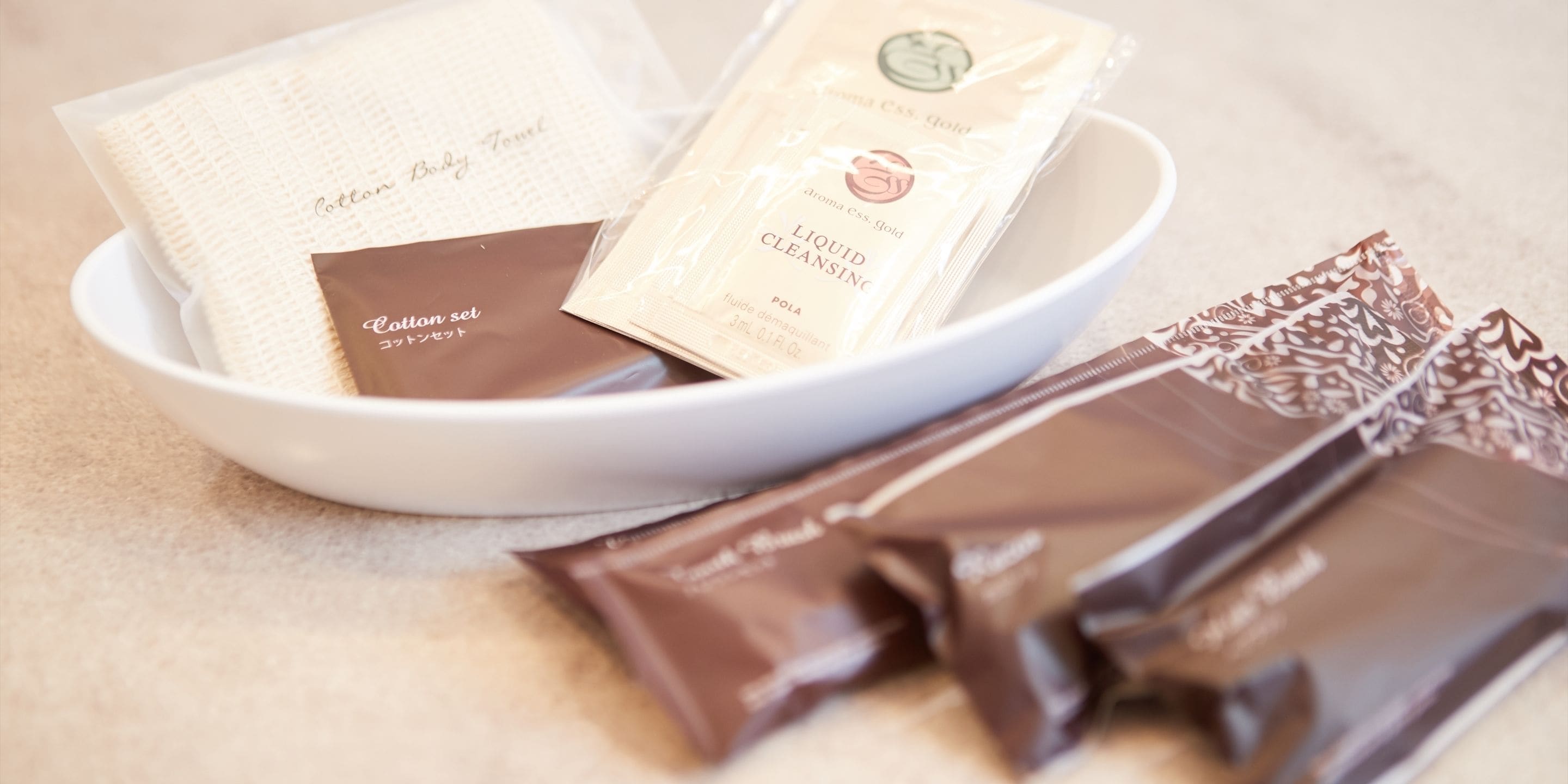 1 bedroom, blackout curtains, free wifi, bed sheets