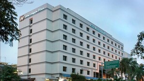 Mặt tiền nơi lưu trú