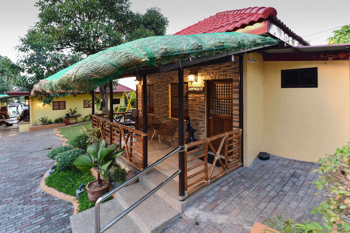 Studio (Sampaguita) | Teras/patio