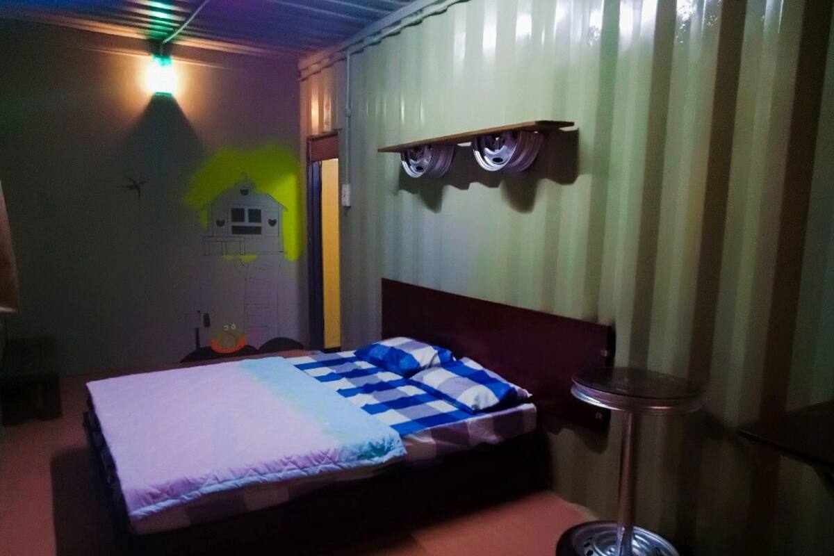 Design Triple Room