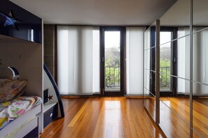 Maison, 2 chambres | 2 chambres, literie de qualité supérieure, bureau