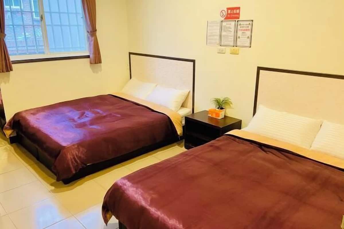 Blackout drapes, WiFi (free), bed sheets