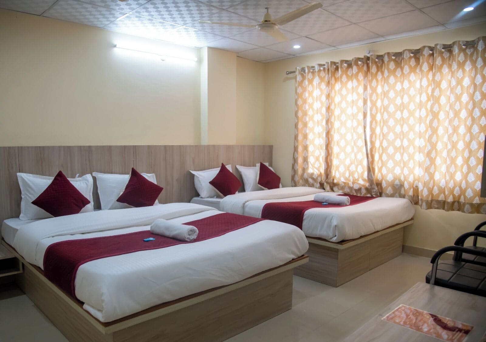 Suite familiar, 1 cama Queen size | Ropa de cama de alta calidad, edredón y camas Select Comfort 