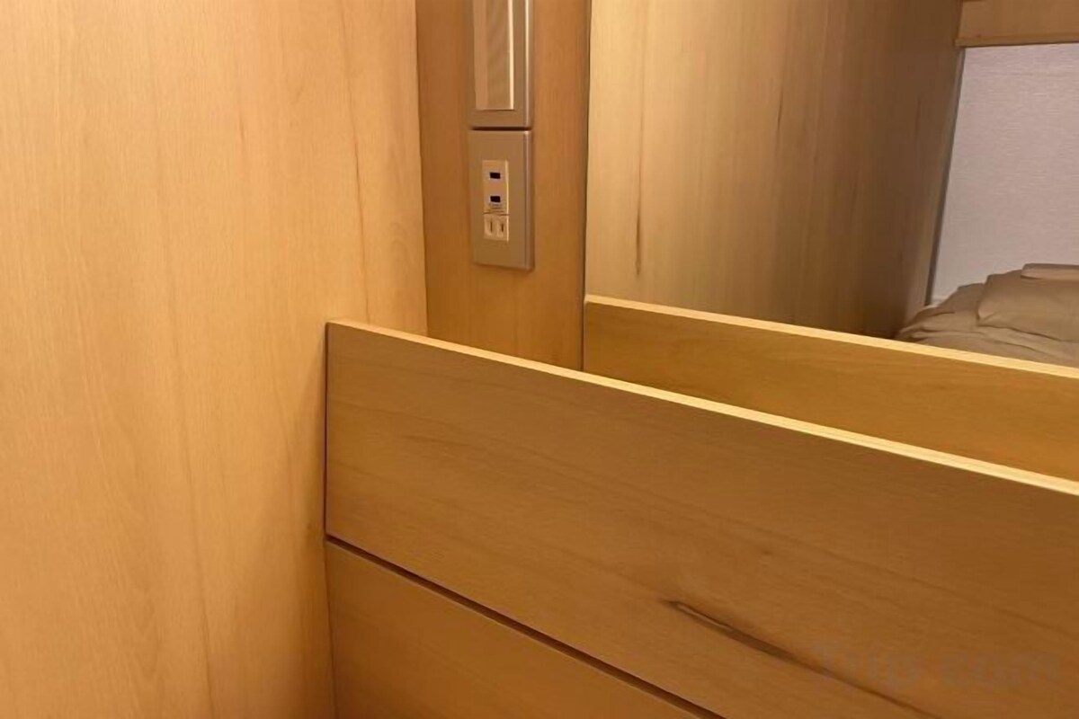 In-room safe, blackout curtains, free WiFi, bed sheets