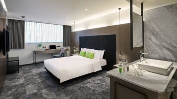 Premium bedding, minibar, in-room safe, desk