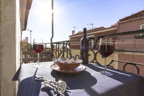 Balcony - Chiado Blue by Homing (Lisbon)