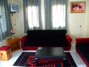 Apartment | Living room | TV