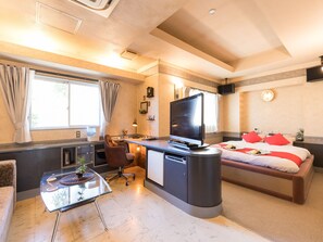 Double Room | Living area | Flat-screen TV - Tabist Hotel Nizi Fuefuki Misaka (Fuefuki)