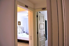 Phòng Superior | Bộ đồ giường cao cấp, minibar, két bảo mật tại phòng