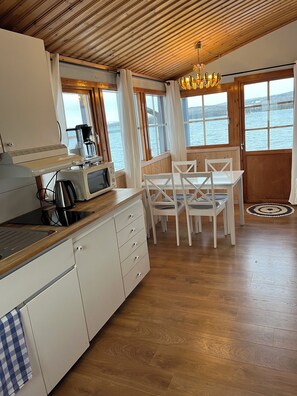 Suite | Hypo-allergenic bedding, individually decorated, individually furnished - Pilgrimshotellet (Gäddede)