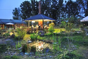 Property grounds - Greenriver Eco&Culture B&B (Puli)