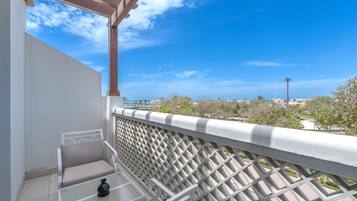 Habitación Deluxe doble, 1 cama de matrimonio | Vistas del balcón