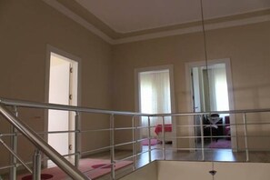 Villa | 4 Schlafzimmer, Bügeleisen/Bügelbrett, kostenloses WLAN