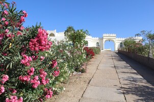 Entrada al alojamiento