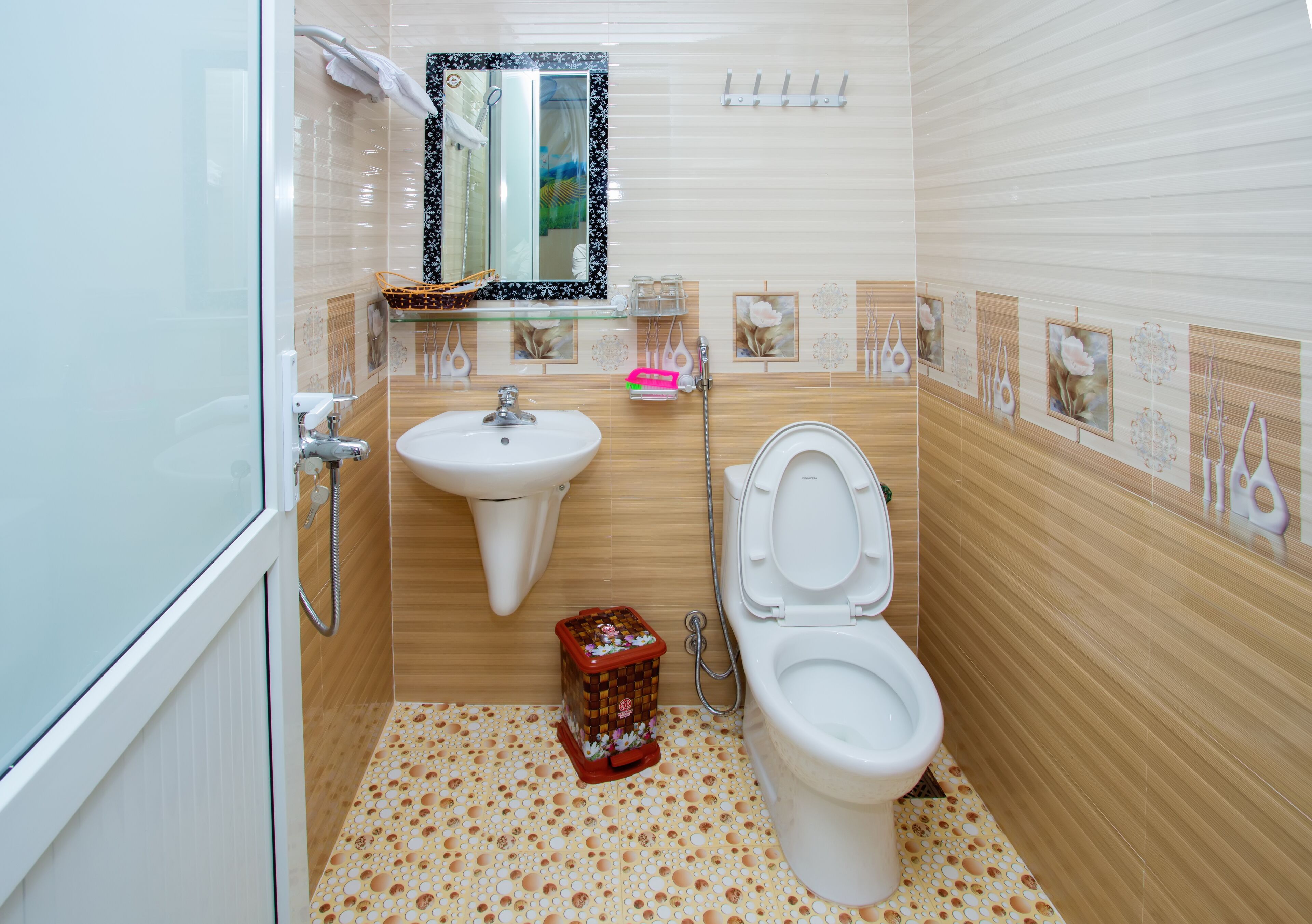 egyptian cotton sheets, premium bedding, pillow-top beds