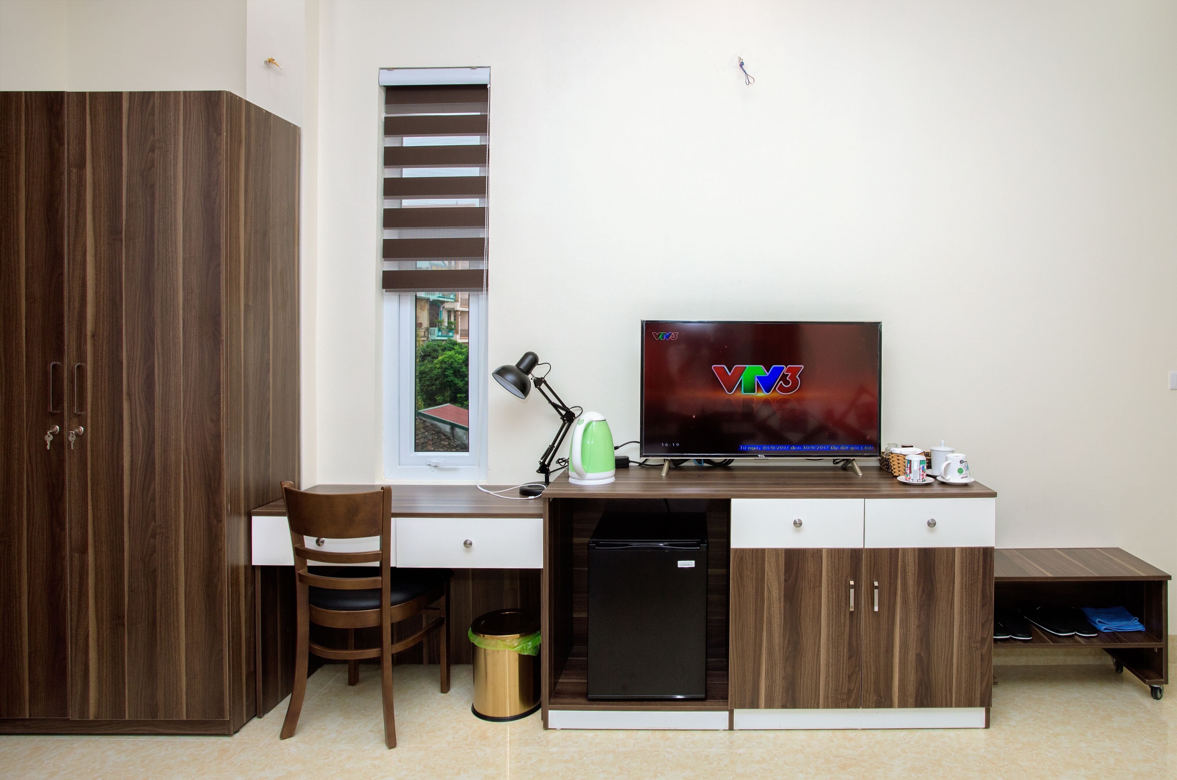 egyptian cotton sheets, premium bedding, pillow-top beds