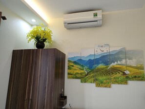 Egyptian cotton sheets, premium bedding, pillow-top beds - Friendly Home (Ninh Binh)