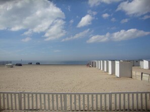 Beach nearby - Knokke-Zoute - Exclusive Sun and Sea Village Near Bruges (Knokke-Heist)