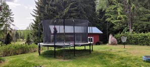 Área de juegos infantiles al aire libre