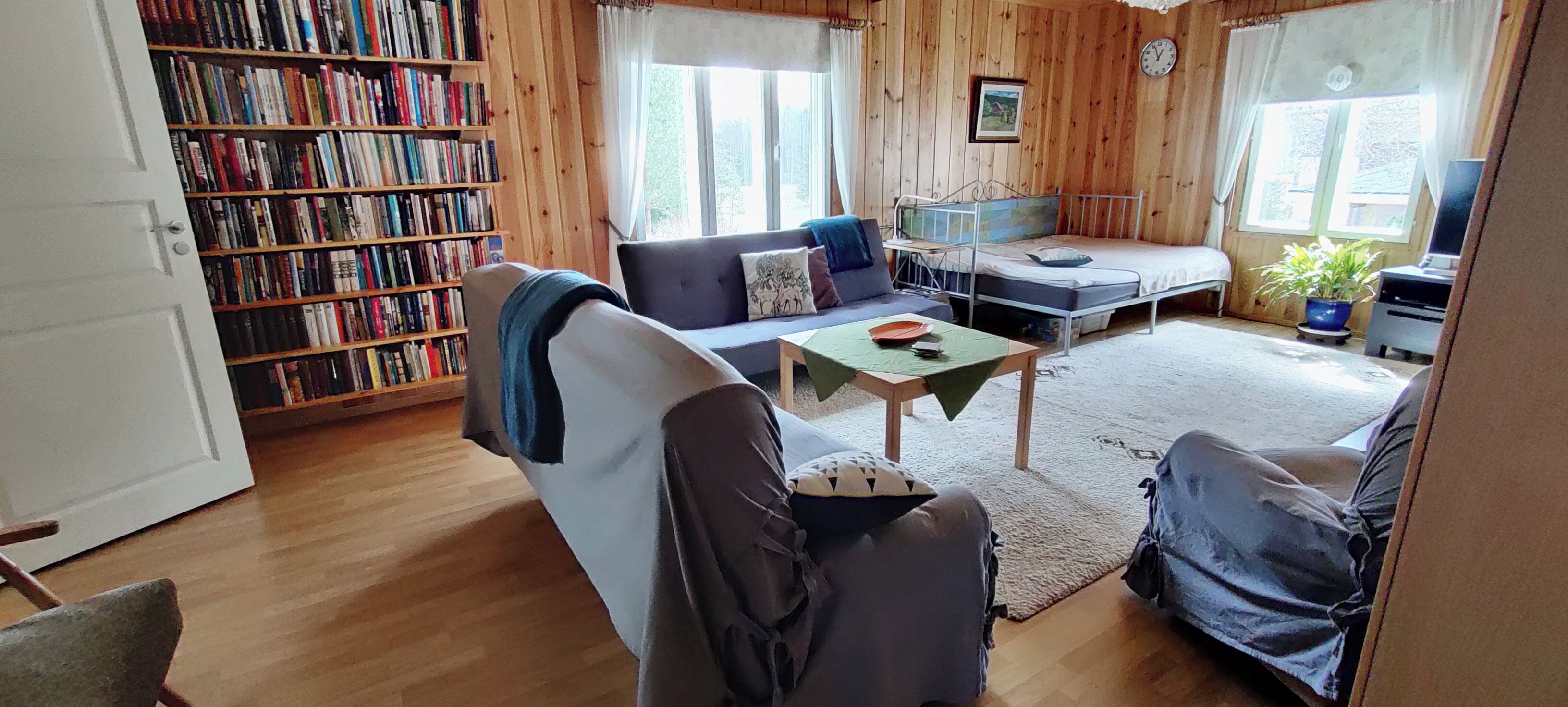 Family House, 1 Bedroom, Sauna | Living room | Flat-screen TV, DVD player, toys