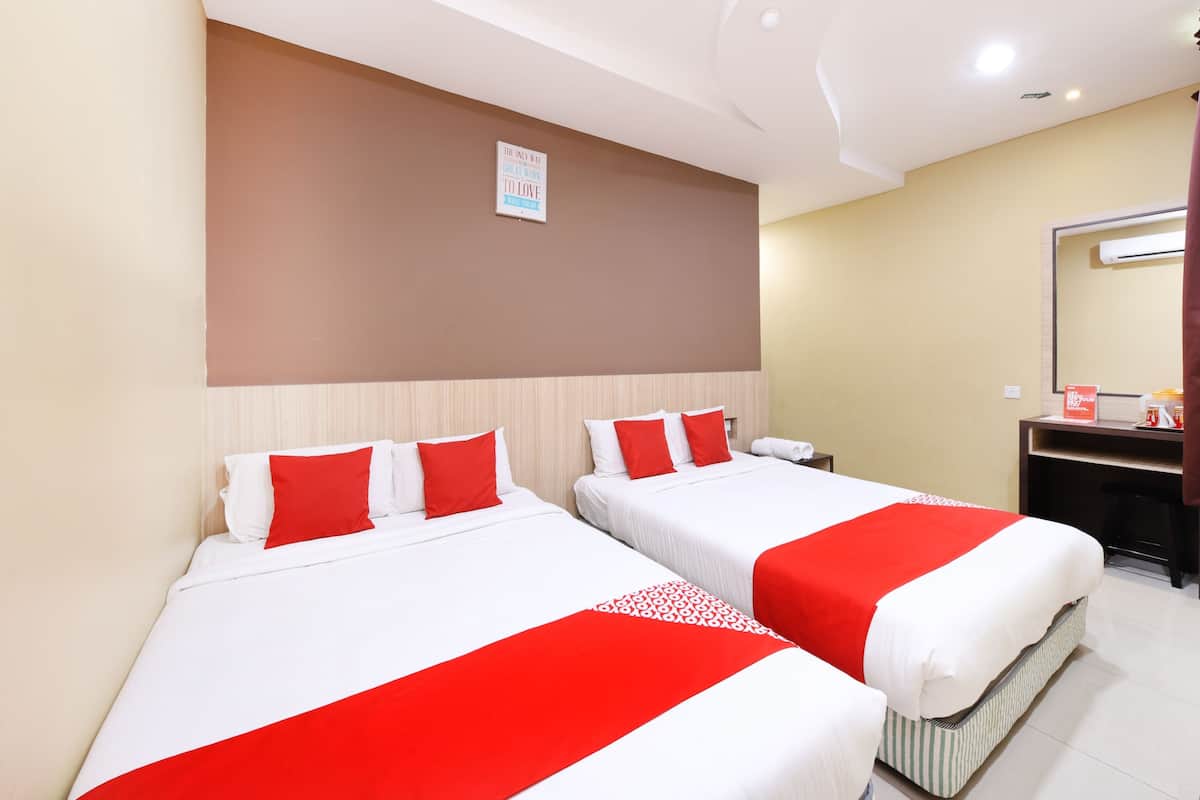 Family Suite, 2 Double Beds | Desk, free WiFi, bed sheets