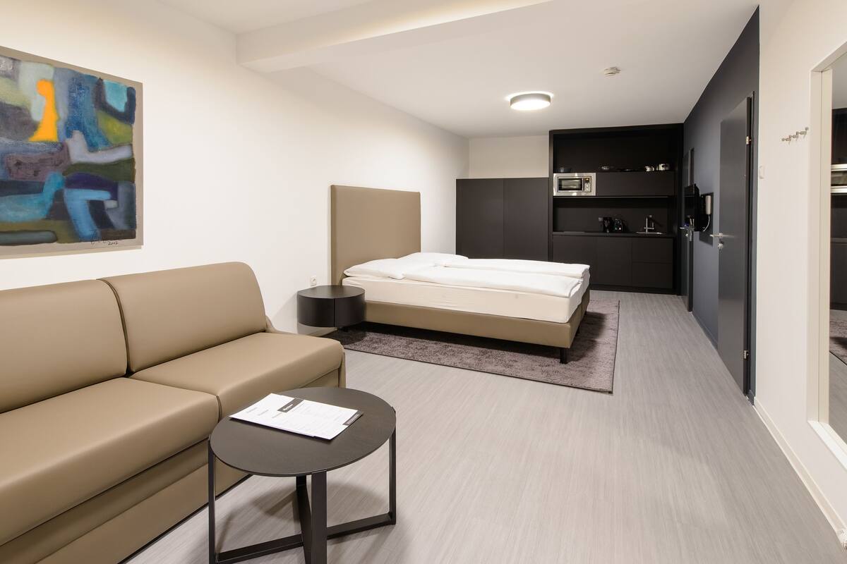 Apartment (Stay S) | 1 Schlafzimmer, Zimmersafe, laptopgeeigneter Arbeitsplatz