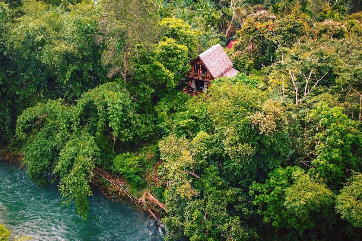 Treehouse 2-Storey | 客房内保险箱、特色装修、特色家居、床单