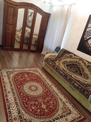 Apartment, 1 Schlafzimmer | Hochwertige Bettwaren, Daunenbettdecken, individuell dekoriert