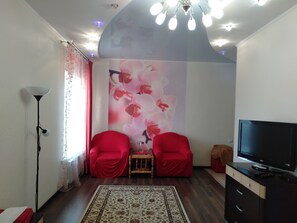 Studio | Living area