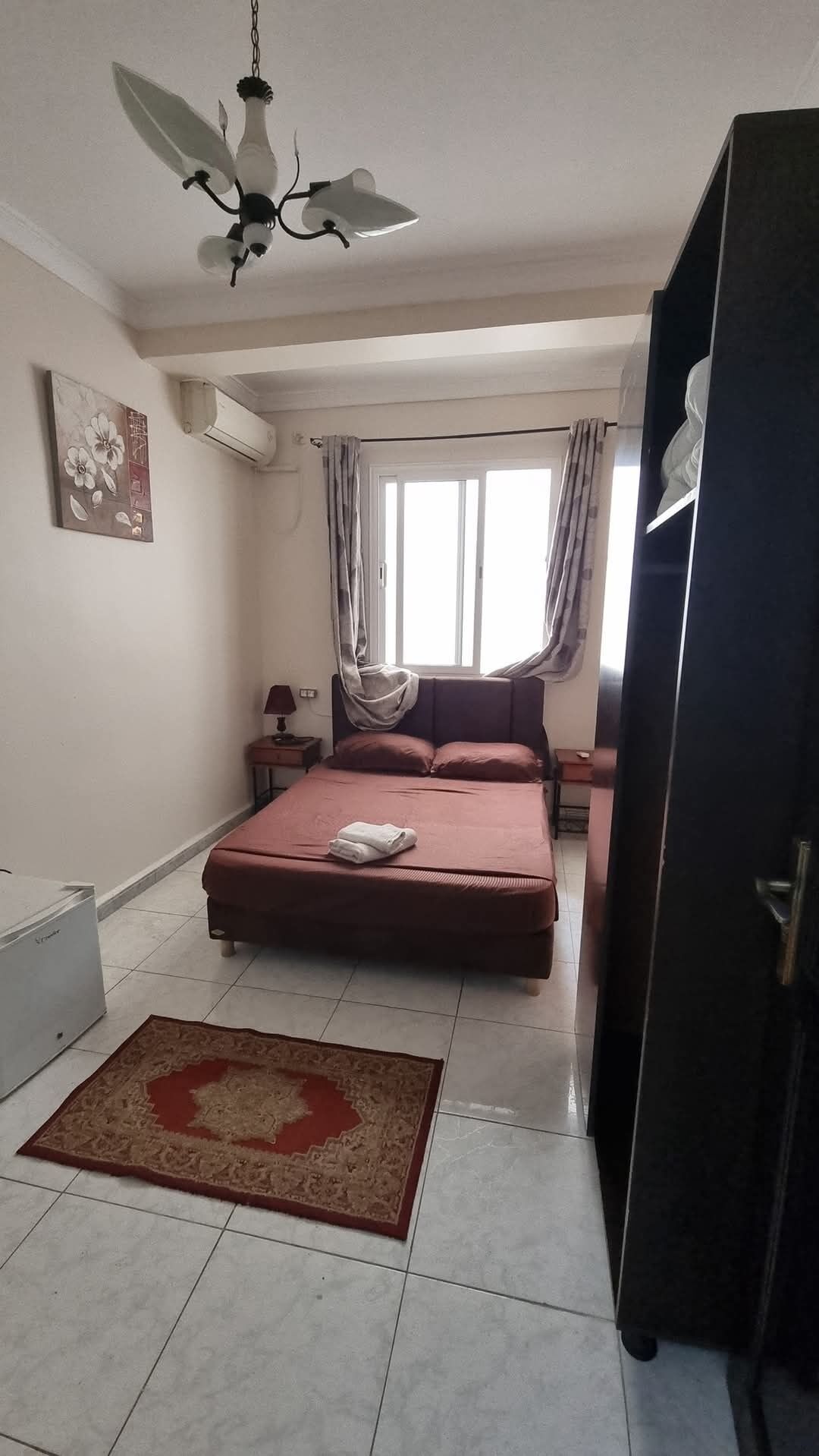 deluxe single room | premium bedding, desk, free wifi