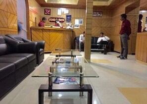Reception hall - Hotel D'Zojila - Kargil (Kargil)