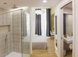 Romantic Room - Napolinn B&B (Naples)