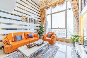 City view from property - South & North International Apartment - Kam Rueng Plaza (Guangzhou)