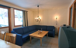Superior Cabin (Bävern) | Living room