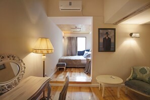 Standard Double Room | Premium bedding, in-room safe, desk, soundproofing - Caravan Hotel (Tbilisi)