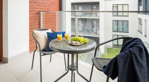 Studio Comfort - balkong | Sängtillbehör av högsta kvalitet, ljudisolering och strykjärn/strykbräda