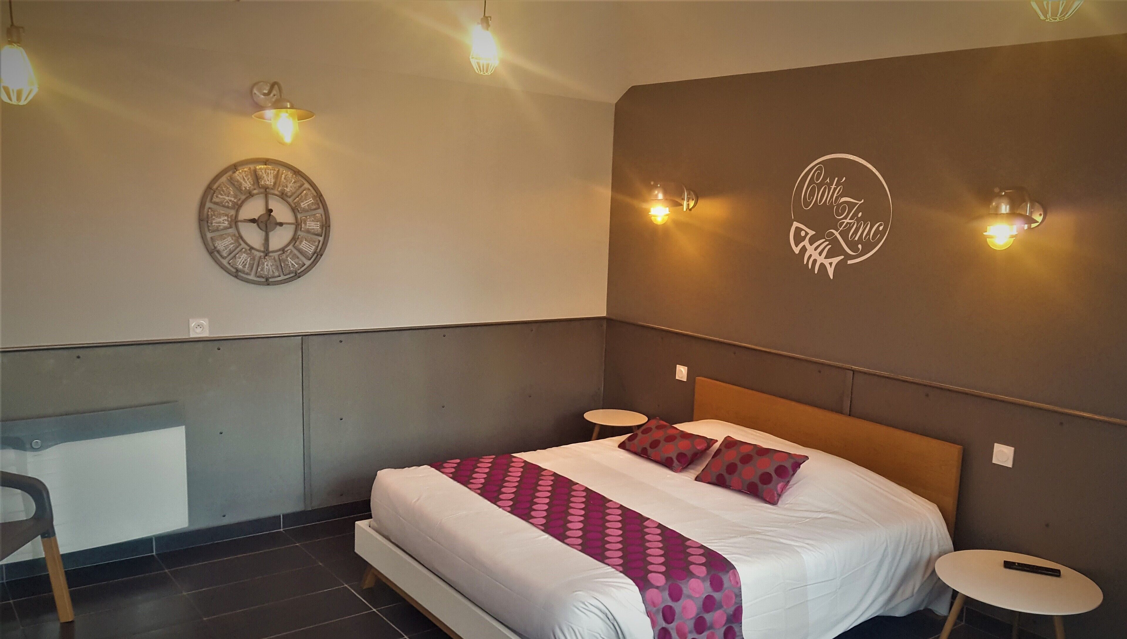 comfort double room (+) | individually decorated, individually furnished, desk, laptop workspace