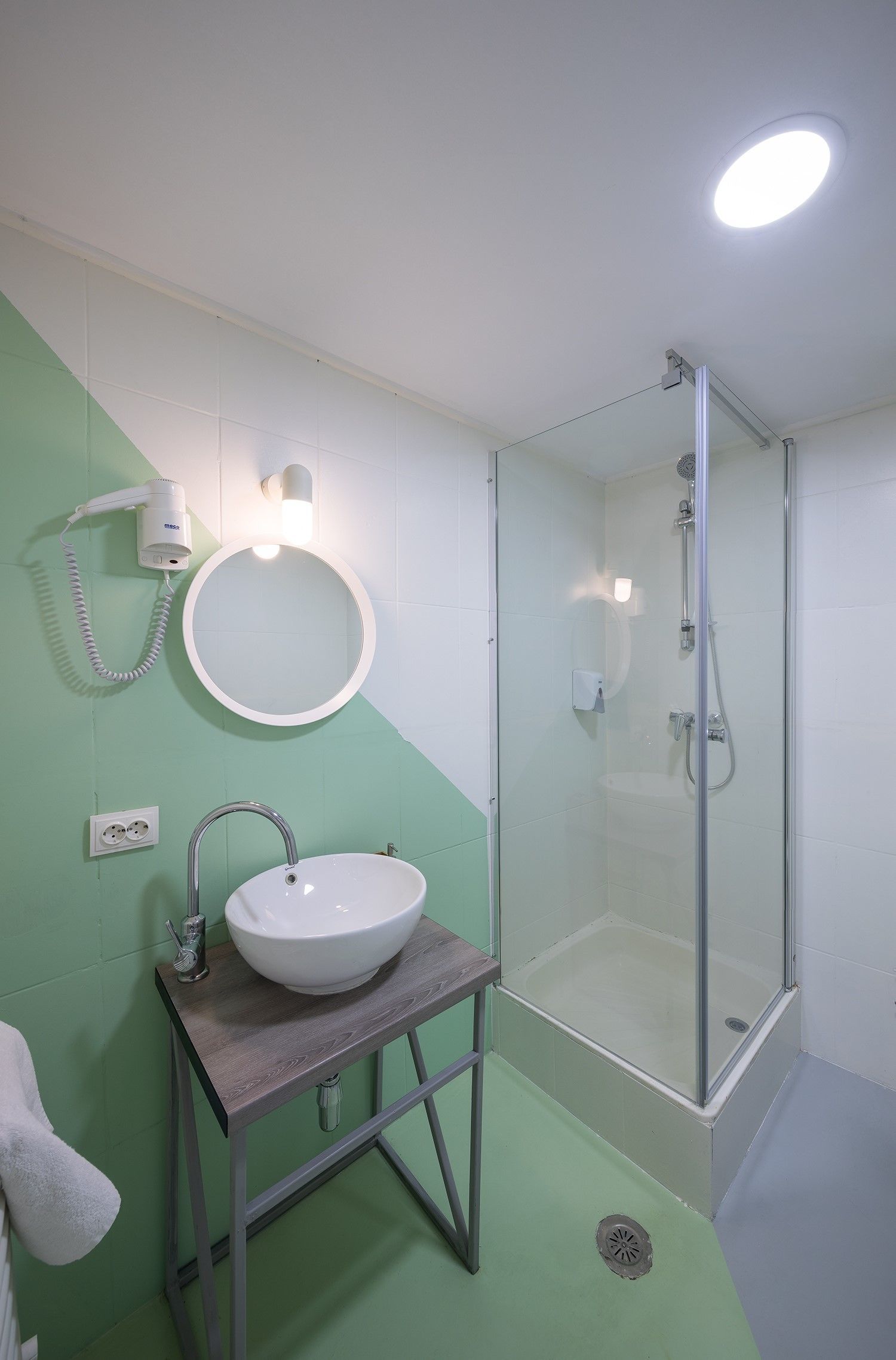 free toiletries, hair dryer, towels