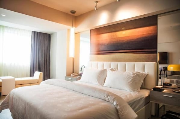 In-room safe, soundproofing, WiFi