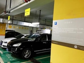 Ilmainen pysÀköintipaikka